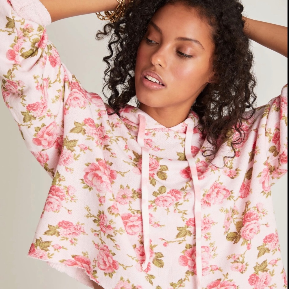 Loveshackfancy X Bandier Cropped Hoodie - Picture 4 of 8